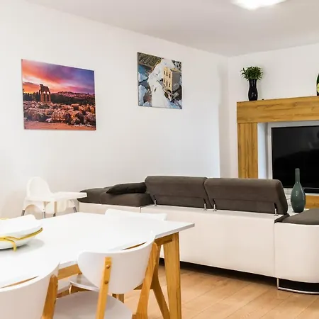 Apartmán Diana *